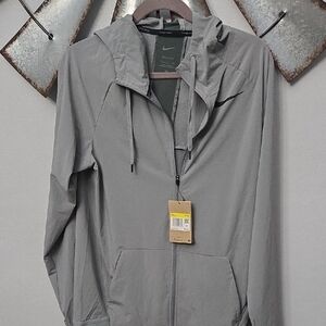 Nike Light Gray Windbreaker Jacket